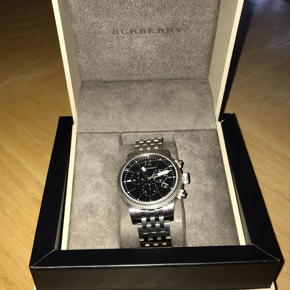Men’s Burberry Watch - Picture 4 of 4